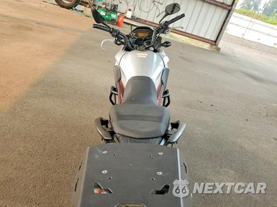 Zdjęcie 6 z 9 samochodu: 2018 HONDA CB500 XA - ABS VIN:MLHPC4607J5500128 - miniatura