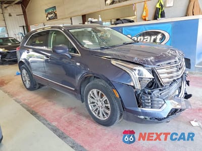 Czwarte zdjęcie samochodu z boku: 2019 CADILLAC XT5 LUXURY VIN:1GYKNDRS2KZ162291 - miniatura