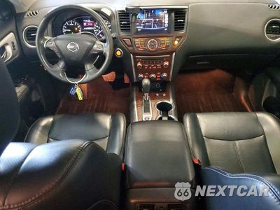 Zdjęcie 8 z 13 samochodu: 2017 NISSAN PATHFINDER PLATINUM VIN:5N1DR2MM8HC673222 - miniatura