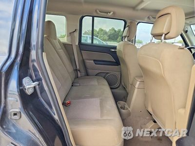 Zdjęcie 10 z 12 samochodu: 2015 JEEP PATRIOT LATITUDE VIN:1C4NJPFBXFD172414 - miniatura