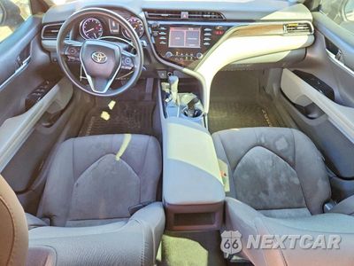 Zdjęcie 8 z 12 samochodu: 2019 TOYOTA CAMRY L VIN:4T1B11HK3KU180325 - miniatura
