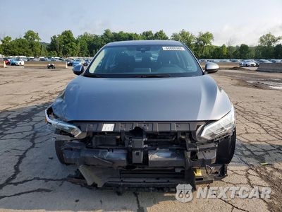 Piąte zdjęcie samochodu w środku: 2022 NISSAN SENTRA SV VIN:3N1AB8CV0NY312047 - miniatura