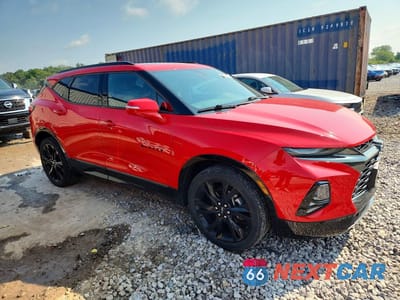 Czwarte zdjęcie samochodu z boku: 2019 CHEVROLET BLAZER RS VIN:3GNKBJRS4KS688357 - miniatura