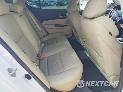 Zdjęcie 10 z 12 samochodu: 2019 ACURA TLX TECHNOLOGY VIN:19UUB1F50KA003399 - miniatura