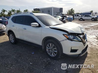 Czwarte zdjęcie samochodu z boku: 2019 NISSAN ROGUE S VIN:5N1AT2MT3KC830710 - miniatura