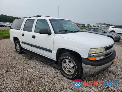 Czwarte zdjęcie samochodu z boku: 2002 CHEVROLET SUBURBAN C1500 VIN:3GNEC16Z22G284066 - miniatura