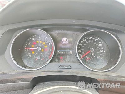 Zdjęcie 9 z 14 samochodu: 2018 VOLKSWAGEN TIGUAN SE VIN:3VV3B7AX4JM207244 - miniatura
