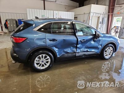Trzecie zdjęcie samochodu z tyłu: 2020 FORD ESCAPE SE VIN:1FMCU0G61LUB96292 - miniatura