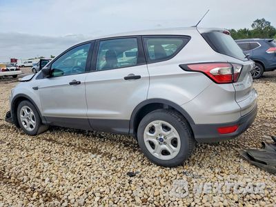 Drugie zdjęcie samochodu z przodu: 2018 FORD ESCAPE S VIN:1FMCU0F7XJUA12605 - miniatura
