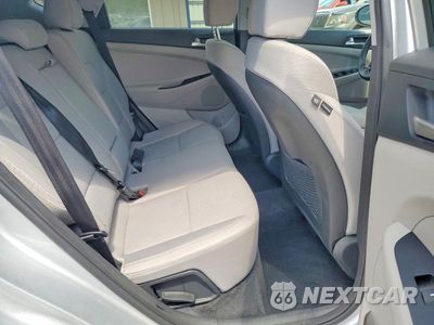 Zdjęcie 11 z 13 samochodu: 2019 HYUNDAI TUCSON SE VIN:KM8J2CA47KU005785 - miniatura