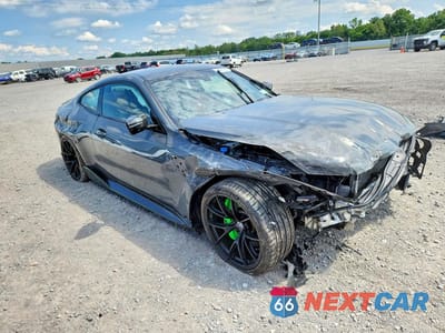 Czwarte zdjęcie samochodu z boku: 2022 BMW M4 COMPETITION VIN:WBS43AZ08NCJ12139 - miniatura