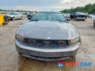 Piąte zdjęcie samochodu w środku: 2012 FORD MUSTANG VIN:1ZVBP8AM0C5272458 - miniatura