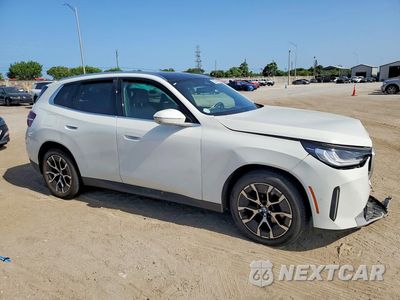 Czwarte zdjęcie samochodu z boku: 2026 BMW X3 30 XDRIVE VIN:5UX53GP03T9188703 - miniatura