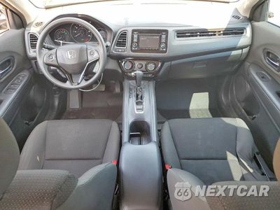 Zdjęcie 8 z 12 samochodu: 2020 HONDA HR-V LX VIN:3CZRU5H3XLM710607 - miniatura