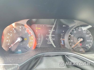 Zdjęcie 9 z 14 samochodu: 2025 JEEP COMPASS LATITUDE VIN:3C4NJDBN9ST571981 - miniatura