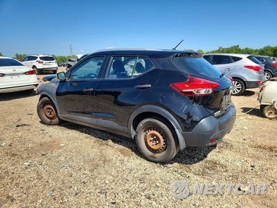 Drugie zdjęcie samochodu z przodu: 2018 NISSAN KICKS S VIN:3N1CP5CU1JL530070 - miniatura