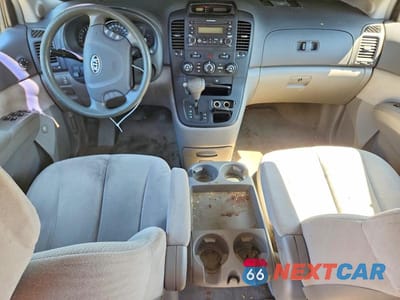 Zdjęcie 8 z 14 samochodu: 2006 KIA SEDONA LX VIN:KNDMB233066063473 - miniatura