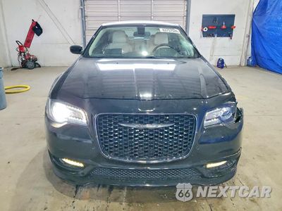 Piąte zdjęcie samochodu w środku: 2023 CHRYSLER 300 TOURING L VIN:2C3CCASG6PH677570 - miniatura