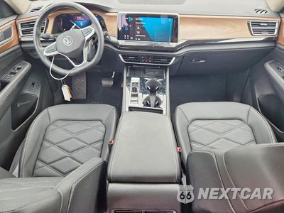 Zdjęcie 8 z 13 samochodu: 2025 VOLKSWAGEN ATLAS SE VIN:1V2HR2CA4SC576571 - miniatura