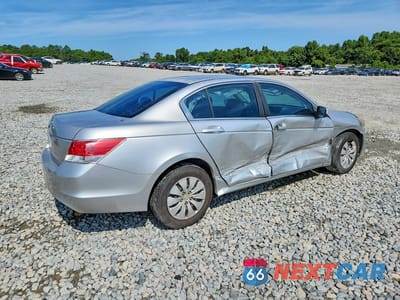 Trzecie zdjęcie samochodu z tyłu: 2010 HONDA ACCORD LX VIN:1HGCP2F31AA011267 - miniatura