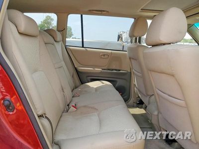 Zdjęcie 11 z 13 samochodu: 2004 TOYOTA HIGHLANDER BASE VIN:JTEEP21A540003269 - miniatura