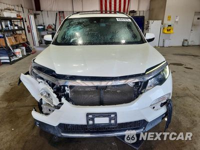 Piąte zdjęcie samochodu w środku: 2018 HONDA PILOT TOURING VIN:5FNYF6H98JB053572 - miniatura
