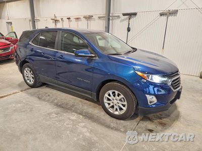 Czwarte zdjęcie samochodu z boku: 2021 CHEVROLET EQUINOX LT VIN:3GNAXKEV3ML381245 - miniatura