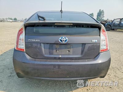 Zdjęcie 6 z 12 samochodu: 2012 TOYOTA PRIUS FOUR VIN:JTDKN3DU0C1497557 - miniatura