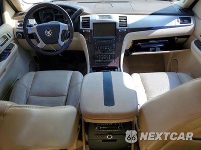 Zdjęcie 8 z 12 samochodu: 2007 CADILLAC ESCALADE ESV VIN:1GYFK66897R201142 - miniatura