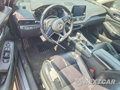 Zdjęcie 8 z 12 samochodu: 2019 NISSAN ALTIMA SL VIN:1N4BL4EV0KC154114 - miniatura