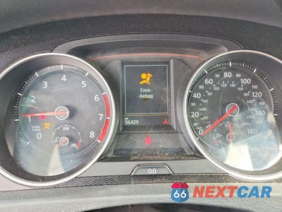 Zdjęcie 9 z 13 samochodu: 2016 VOLKSWAGEN GTI S/SE VIN:3VW4T7AU3GM015227 - miniatura