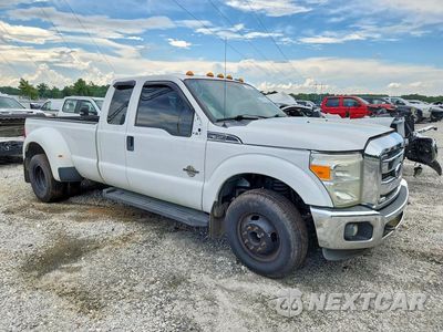 Czwarte zdjęcie samochodu z boku: 2016 FORD F350 SUPER DUTY VIN:1FT8X3CT2GEA87208 - miniatura