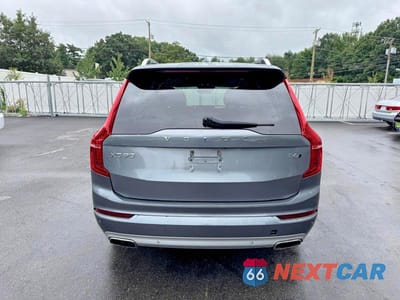 Piąte zdjęcie samochodu w środku: 2016 VOLVO XC90 T6 VIN:YV4A22PK5G1023633 - miniatura
