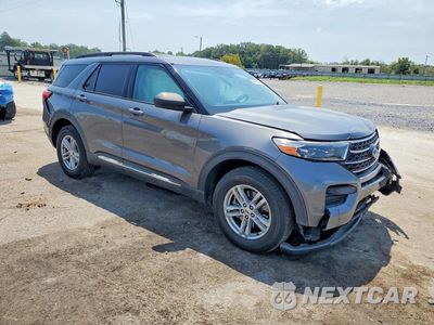 Czwarte zdjęcie samochodu z boku: 2021 FORD EXPLORER XLT VIN:1FMSK8DH3MGA64138 - miniatura