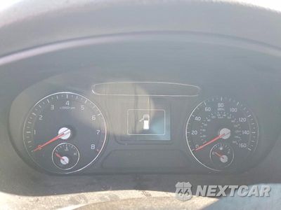 Zdjęcie 9 z 13 samochodu: 2016 KIA SORENTO LX VIN:5XYPG4A3XGG125313 - miniatura