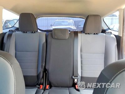 Zdjęcie 10 z 13 samochodu: 2017 FORD ESCAPE S VIN:1FMCU0F73HUE07865 - miniatura