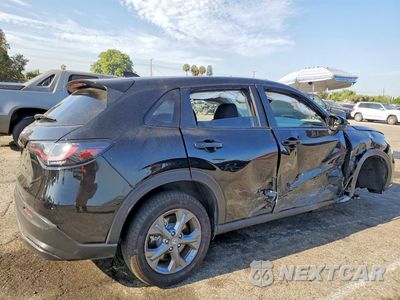 Trzecie zdjęcie samochodu z tyłu: 2026 HONDA HR-V LX VIN:3CZRZ2H34TM728262 - miniatura