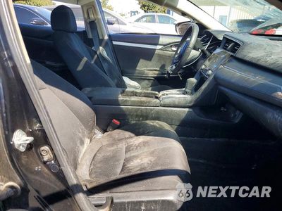 Zdjęcie 7 z 12 samochodu: 2017 HONDA CIVIC EX VIN:2HGFC2F79HH566961 - miniatura