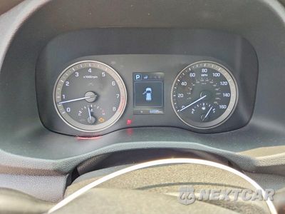 Zdjęcie 9 z 13 samochodu: 2018 HYUNDAI TUCSON SPORT VIN:KM8J3CAL9JU718030 - miniatura