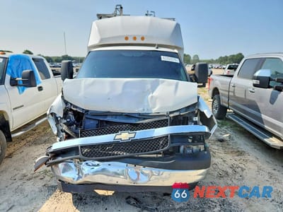 Piąte zdjęcie samochodu w środku: 2021 CHEVROLET EXPRESS G3500 VIN:1GB0GRF76M1168105 - miniatura