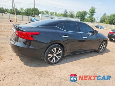 Trzecie zdjęcie samochodu z tyłu: 2016 NISSAN MAXIMA 3.5 S VIN:1N4AA6AP6GC415158 - miniatura