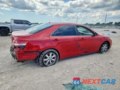 Trzecie zdjęcie samochodu z tyłu: 2010 TOYOTA CAMRY LE VIN:4T1BF3EK5AU083188 - miniatura