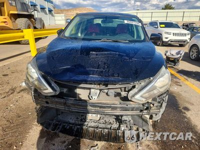 Piąte zdjęcie samochodu w środku: 2019 NISSAN SENTRA S VIN:3N1AB7AP4KY265745 - miniatura