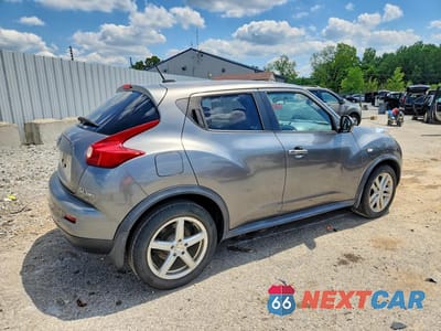 Trzecie zdjęcie samochodu z tyłu: 2011 NISSAN JUKE S VIN:JN8AF5MV6BT019907 - miniatura