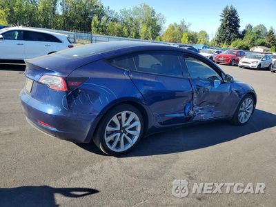 Trzecie zdjęcie samochodu z tyłu: 2022 TESLA MODEL 3 VIN:5YJ3E1EA8NF372300 - miniatura