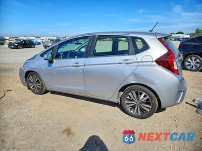 Drugie zdjęcie samochodu z przodu: 2016 HONDA FIT EX VIN:JHMGK5H74GS008753 - miniatura