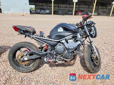 2009 YAMAHA FZ6 R JYARJ18Y89A000402 - główne zdjęcie licytacji z USA - miniatura