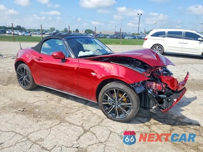 Czwarte zdjęcie samochodu z boku: 2026 MAZDA MX-5 MIATA GRAND TOURING VIN:JM1NDAD77T0705650 - miniatura