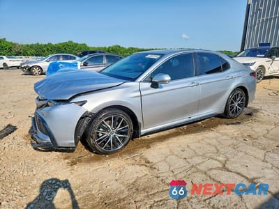 2024 TOYOTA CAMRY HYBRID SE 4T1S31AK7RU622411 - główne zdjęcie licytacji z USA - miniatura