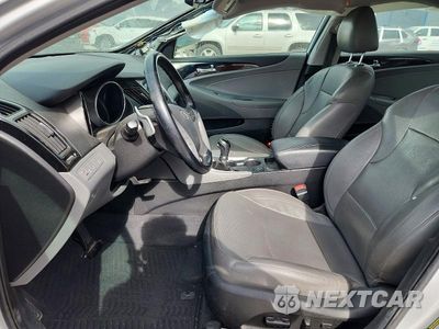 Zdjęcie 7 z 12 samochodu: 2014 HYUNDAI SONATA LIMITED 2.0T VIN:5NPEC4AB7EH870441 - miniatura